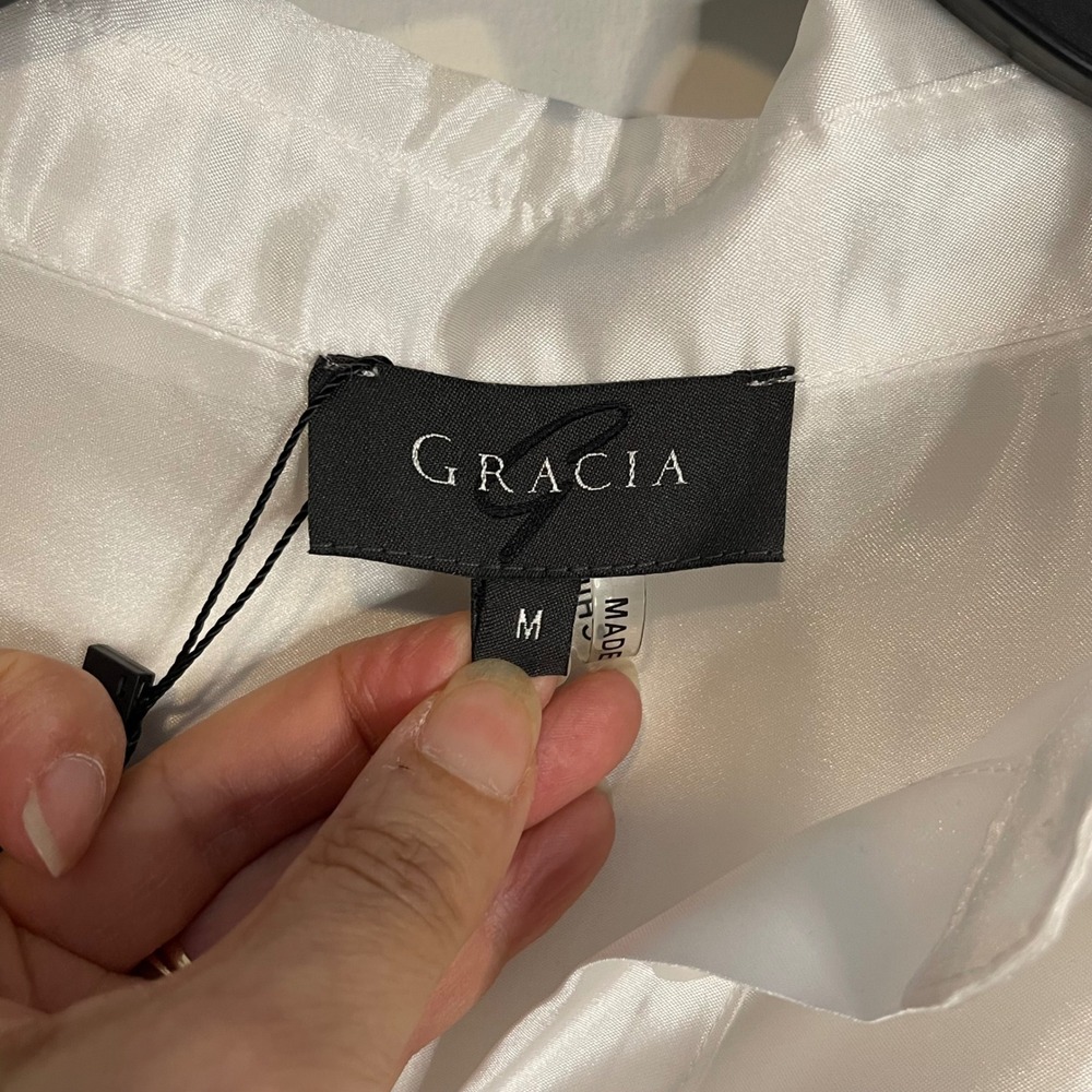 Gracia Satin Button Down Blouse Women Medium White Chic Puff Sleeve Collared Top - Picture 6 of 9